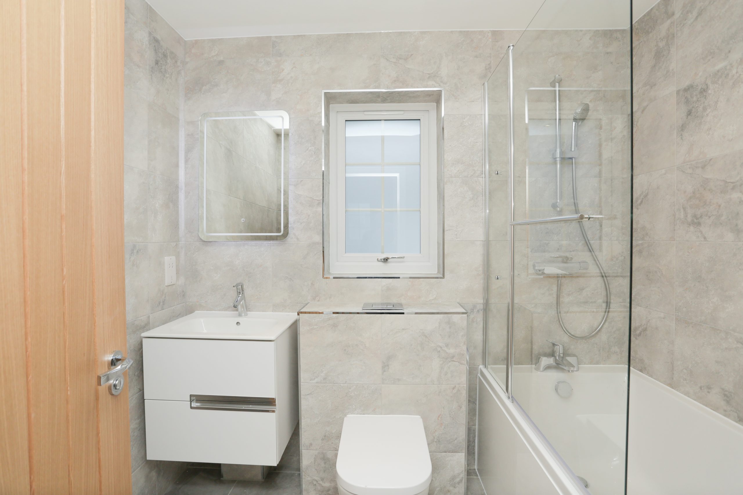 Fitted Bathroom at our Ivy Court development.