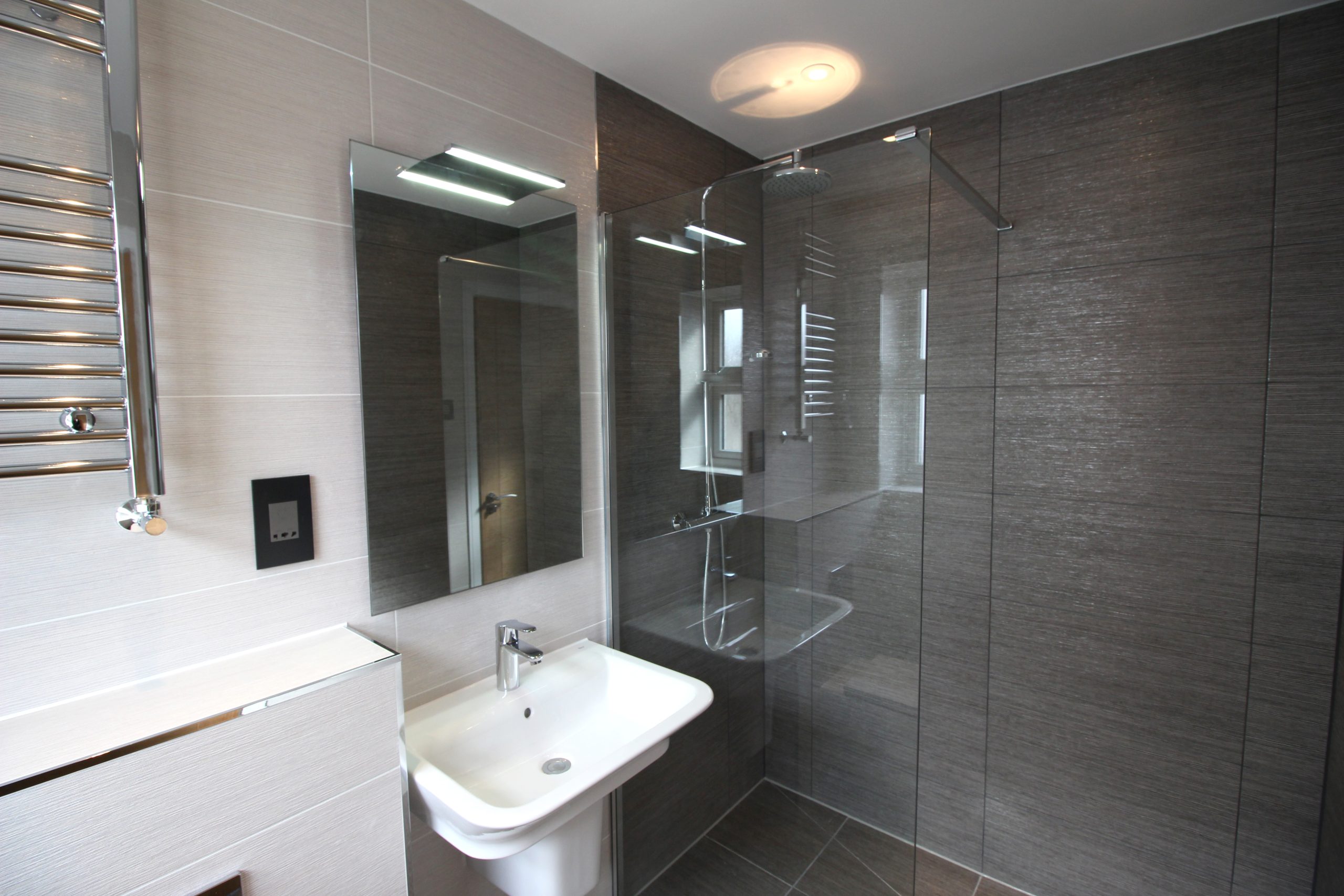 A Clarendon Bathroom image with sink and shower