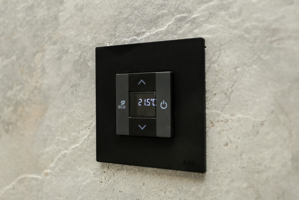 Fitted Thermostat at our Weavers Park development.